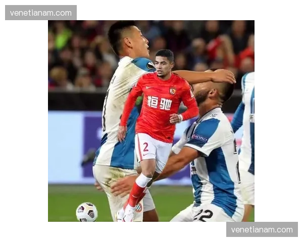 蒋光太王振澳克劳德集体伤缺 海港防线遭遇严重人员危机